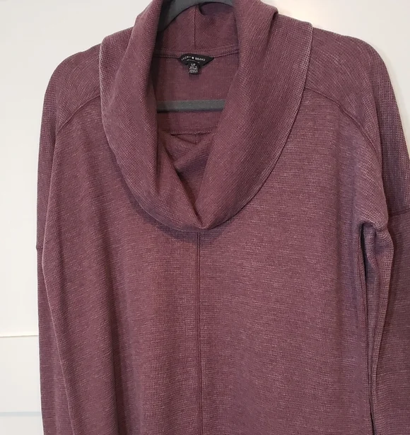 Lucky Brand Pullover Sweat Shirt Hi Low Fading Purple Wine Small Cowl Ne… - Picture 5 of 12
